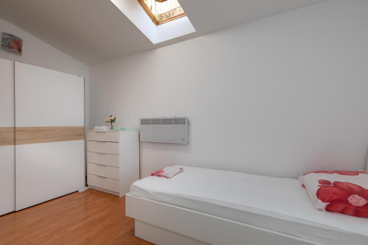 L&l Apartamento *
